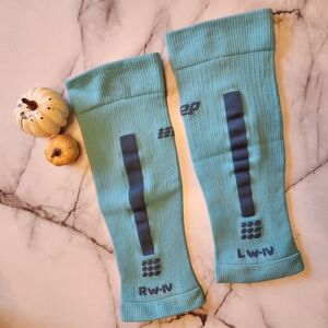 Womens CEP Calf Sleeves Compression